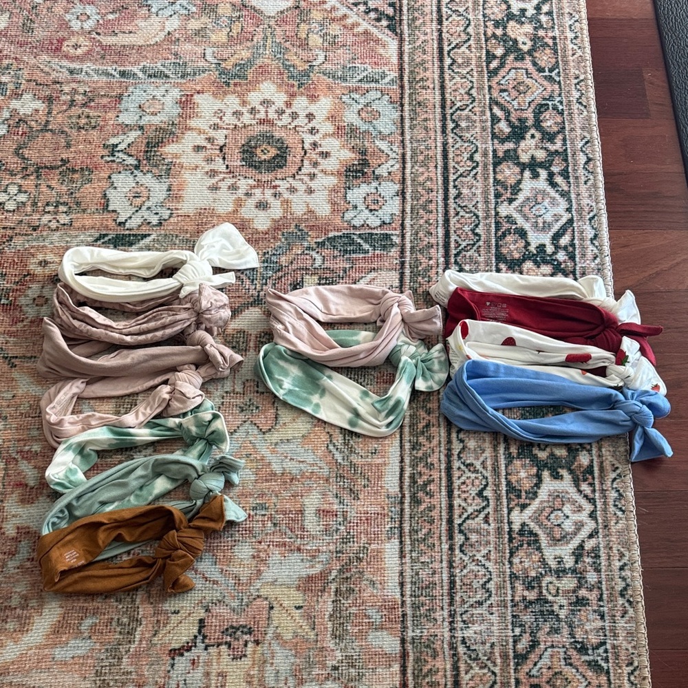 Kyte BABY Assorted 13 Hair Bow Bundle